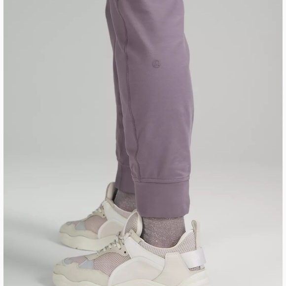 Lululemon Ready To Rulu HR Jogger * Dusky Lavendar - Picture 4 of 6